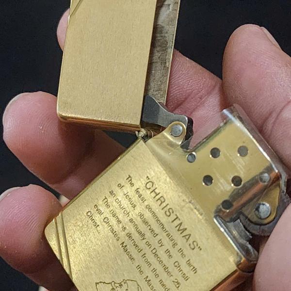 Zippo 1985 chủ đề noel