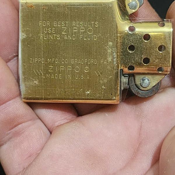 Zippo 1985 chủ đề noel
